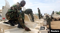 Les Casques bleus rwandais arrivent à Juba, au Soudan du Sud, le 8 août 2017.