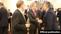 Böyük Britaniya və Şimali İrlandiya Birləşmiş Krallığının Azərbaycandakı səfiri Ceyms Layl Şarp