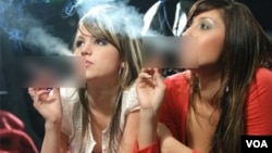 სიგარეტის მოხმარების დემონსტრირების დაფარვა ინდონეზიის ტელევიზიაში