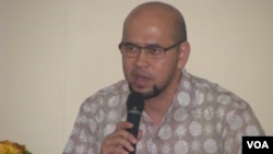 Ketua Masyarakat Transportasi Indonesia (MTI), Prof Dr. Ir. Danang Parikesit di Denpasar, Bali 18/9 (foto: VOA/Muliartha).