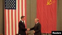 دیدار بوش پدر و گورباچف در سال ۱۹۹۱ در مسکو