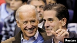 Joe Biden da dansa Hunter