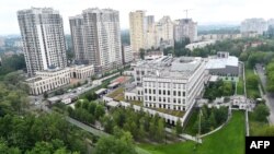 우크라이나 키예프의 미국 대사관 건물.