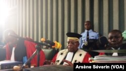 Le juge Christian Oba de la cour d'appel de Brazzaville, le 7 mai 2018. (VOA/Arsène Séverin)
