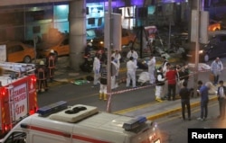 انفجار در ورودی فرودگاه رخ داد.