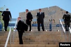 Members of the Israeli security forces patrol at an entrance to Jerusalem's Old City before the expected arrival of U.S. President Donald Trump, in Jerusalem, May 22, 2017.