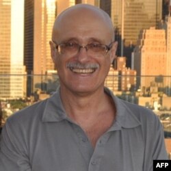 Bəzi mühacirlər nəinki deportasiyadan azad oluna, hətta işləmək icazəsi də ala bilər (audio)