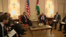 Kerry, Abbas Meet in Paris on Framework for Two-State Solution