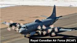 캐나다 공군의 CP-140 '오로라' 해상초계기. 