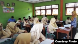 Pelajaran Bahasa Jawa di SMP Muhammadiyah Minggir 2, Sleman, DIY. (Foto: dok sekolah)