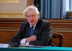 Britain's Prime Minister Boris Johnson speaks at the weekly cabinet meeting at the Foreign and Commonwealth office on September 15, 2020 in London. (Photo by Jonathan Buckmaster / POOL / AFP)