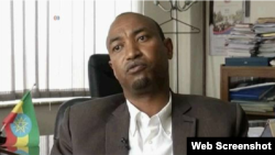 በትምሕርት ሚኒስቴር የኮሙዩኒኬሽንስ ጉዳዮች ዳይሬክቶሬት ዳይሬክተር ተወካይና ከፍትኛ ባለሞያ አቶ አሕመድ ሲራጅ 