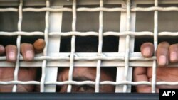 Qozog’iston qochqinlarni vatanga qaytargani uchun tanqid ostida