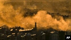 በሊባኖስ ቤይሩት ደቡባዊ ዳርቻ በምትገኘው ዳሂዬህ የእስራኤል የአየር ጥቃት ከደረሰበት ሥፍራ ጭስ ሲወጣ ይታያል፤ እአአ ኦክቶበር 24/2024