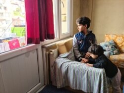 Turkey hosts 3.6 million Syrian refugees, more than any other country in the world. These children are pictured in Istanbul, April 17, 2021. (Heather Murdock/VOA)