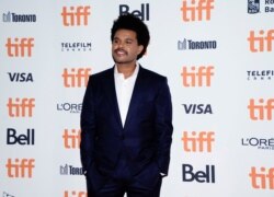 Abel Makkonen Tesfaye, yang dikenal sebagai The Weeknd, tiba di pemutaran perdana internasional "Uncut Gems" di Toronto International Film Festival (TIFF) di Toronto, Ontario, Kanada 9 September 2019. (Foto: REUTERS/Mark Blinch)