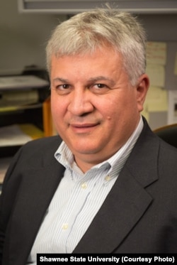 Amr Al-Azm, who once led conservation labs for the Syrian General Department of Antiquities, teaches in the United States but tries to aid preservation efforts in his homeland.