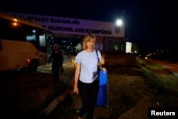 Norine Brunson, the wife of jailed U.S. pastor Andrew Brunson, leaves Aliaga Prison and Courthouse complex in Izmir, Turkey, May 7, 2018.