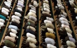 Toshkentdagi Shayx Zayniddin masjidi, 13-sentabr, 2002