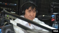 Completion of voter registration will take place in May through July, Hang Puthea a member and spokesman for the NEC told reporters, file photo.