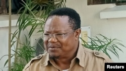 Makamu mwenyekiti wa chama cha upinznai Tanzania Chadema Tundu Lissu akizungumza na Reuters Octoba . 7, 2020. 