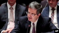 Duta Besar Perancis untuk PBB, Francois Delattre, dalam pertemuan Dewan Keamanan, Maret 2016.