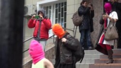 Activists Challenge Russian Authorities at Sochi Olympics