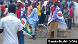 Mata, Maza, Matasa da Dattijai da ma Yara sun fito domin nuna farincikinsu a kan tituna saboda nasarar Janar Buhari