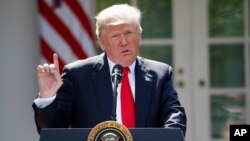 အိႏိၵယႏိုင္ငံ Orissa ၿမိဳ႕သို႔ Amphan မုန္တိုင္း မတိုက္ခတ္ခင္ မိုးမ်ားရြာေနတဲ့ ျမင္ကြင္း (ေမ ၂၀၊ ၂၀၂၀)