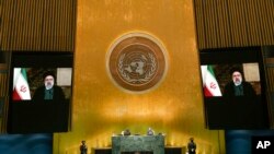 Presiden Iran Ebrahim Raisi berpidato di Majelis Umum PBB melalui video yang direkam sebelumnya, 21 September 2021. (Foto: AP)