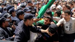 Algérie: forte mobilisation à Alger malgré des arrestations