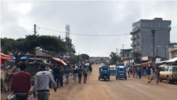 Horro Guduruu Wallaggaa, Aanaa Amuruu Keessatti Namoonni Hidhaman Yeroo Dheeraaf Seeratti Akka Hin Dhihaatiin Komatu, Maatii Isaanii Keessaa