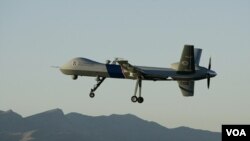 AS diduga mengoperasikan pesawat pengintai tanpa awak untuk mengawasi militan di Somalia.