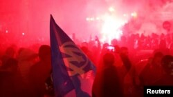 Célébration de la victoire de l'Olympique de Marseille contre la RB Salzburg, au Vieux Port de Marseille le 3 mai 2018