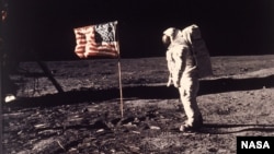 Misija Apollo 11 na površini Meseca, 20. jula 1969. (AP Photo/NASA/Neil A. Armstrong)