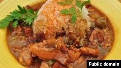 The word "gumbo" comes from the word "ki ngombo" in Mbundu, a language of Angola. The original meaning was simply "okra."