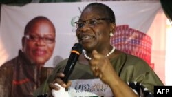 Kandidat presiden wanita terkemuka Nigeria, Oby Ezekwesili saat berkampanye di Kaduna, 17 Januari 2019. (Foto: dok).