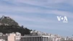 Yunanistan’da binlerce kişi 2023’teki tren kazasında adalet için sokağa döküldü
