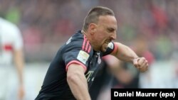 Franck Ribéry lors d'un match de la Bundesliga allemande entre le VfB Stuttgart et le Bayern Munich au Mercedes Benz Arena à Stuttgart, Allemagne, le 9 avril 2016