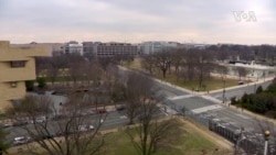 对国会设立围栏和保安部队，民众看法各异