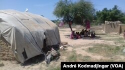 Deuxième réunion tripartite Tchad-Soudan-HCR pour le retour volontaire et consenti des réfugiés soudanais a l'Est du Tchad, le 27 septembre 2016. (VOA/André Kodmadjingar) 