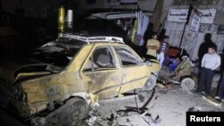 Dua serangan bom mobil terjadi di dua kota di Irak selatan menewaskan sedikitnya 16 orang, Minggu (22/7). 