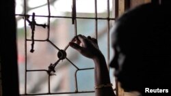 Odam savdosidan aziyat chekmaydigan jamiyat yo'q