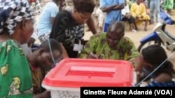 Tornado nəticəsində dağılan Kentakki ştatının Meyfild şəhəri.