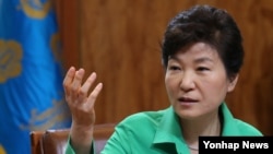 박근혜 한국 대통령 (자료사진)