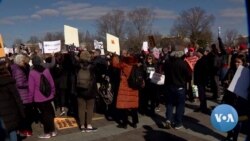 Dozens Arrested as Impeachment Demonstrators Clog US Capitol Steps