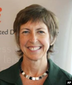 Jana Armstrong, Drugs for Neglected Diseases Initiative