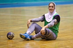 تمرین تیم ملی هندبال بانوان برای حضور در رقابت‌های جهانی اسپانیا