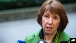 Pimpinan kebijakan luar negeri Uni Eropa, Catherine Ashton didesak HRW untuk membicarakan pelanggaran HAM di China dalam kunjungannya ke Beijing pekan ini (Foto: dok).