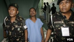 Salah seorang tersangka anggota JI, Mubin Sakandal Abdurajak, ditahan di Manila, Filipina (foto: dok).